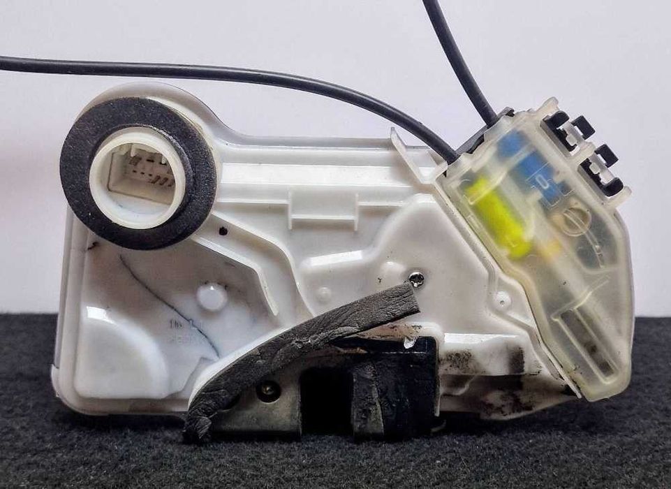 Fechadura / Fecho Porta Frente Esquerdo - TOYOTA AYGO