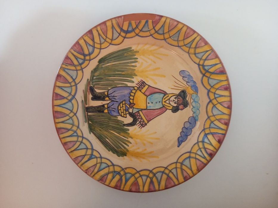 Prato pintado à mão Jeremias Redondo (defeito visível)