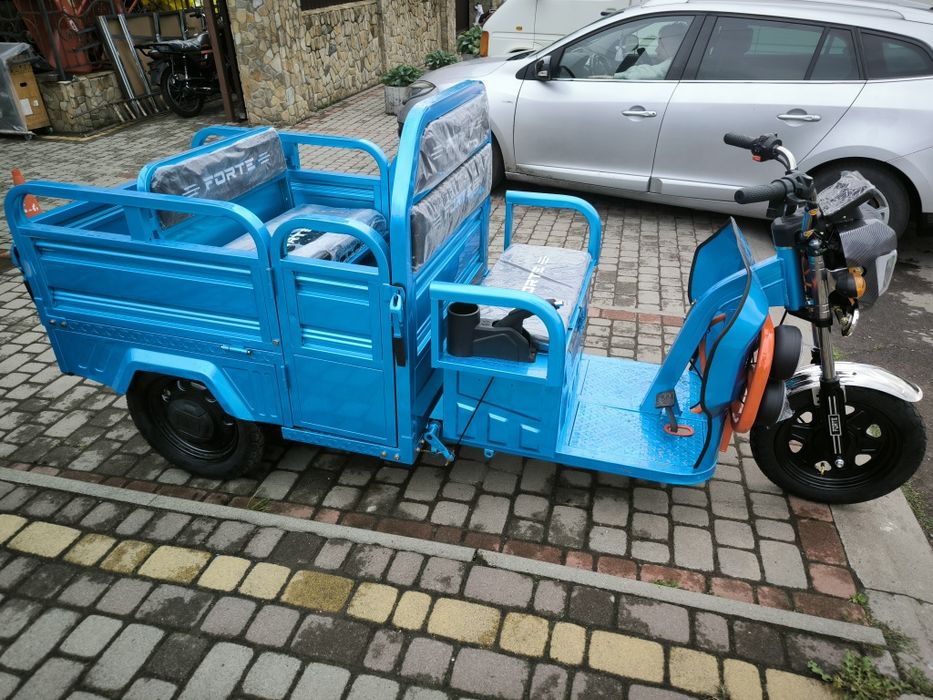 Трицикл вантажний акумуляторний FORTE GP-1000-D