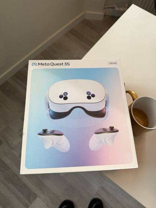 Окуляри віртуальної реальності Meta Quest 3S 128 GB