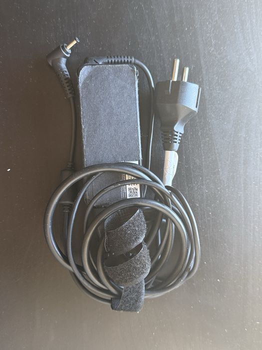 Computador Lenovo Slim 3 Series