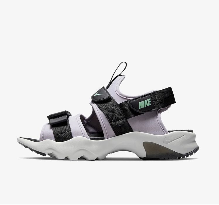 Сандалі жіночі Nike Wmns Canyon Sandal White/Black CV5515-500