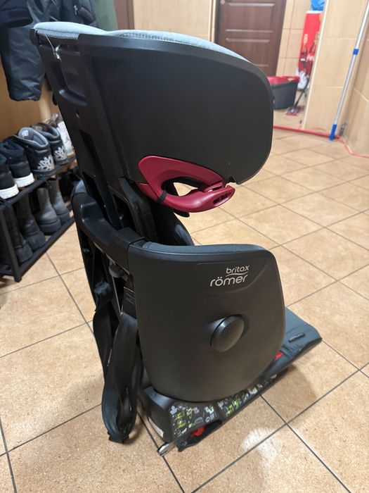 Fotelik Samochodowy Britax Romer Advansafix IV