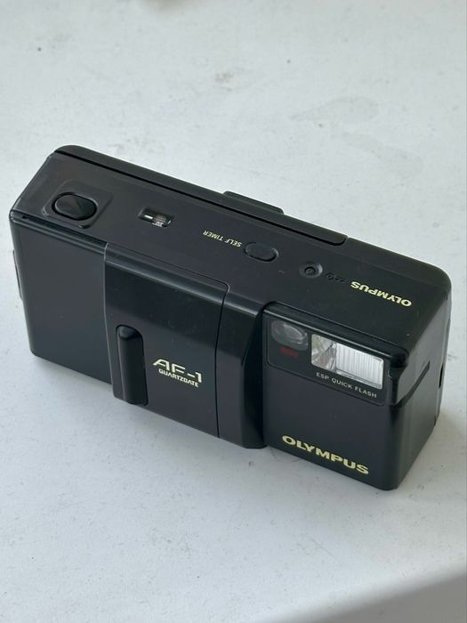 Olympus AF-1 Quartzdate