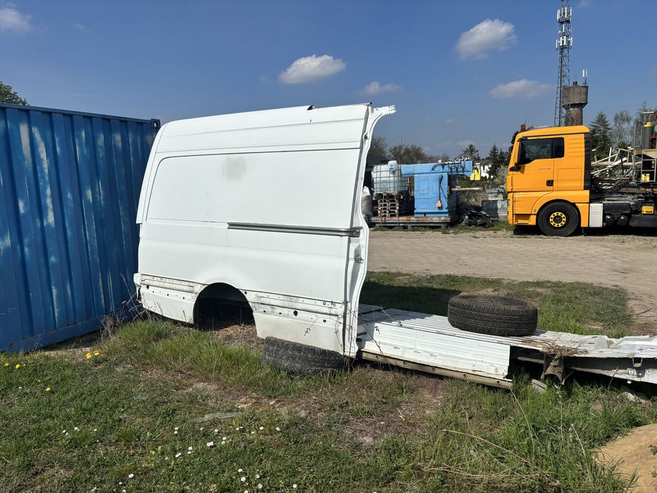 Ćwiartka tył tylna prawa Mercedes Sprinter 907 max W907