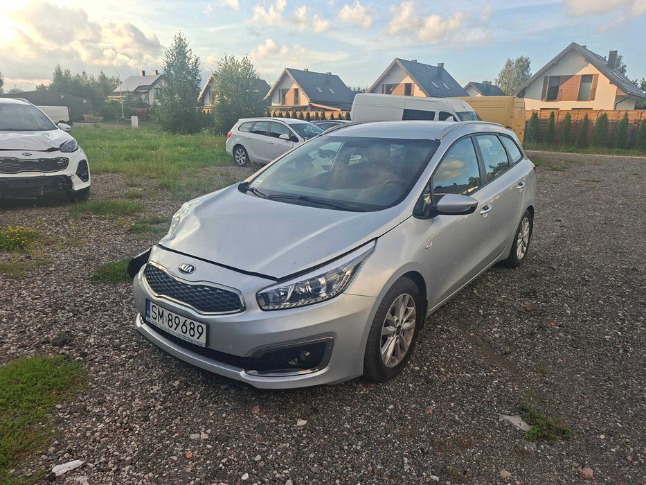 Samochód osobowy Kia Cee'd
