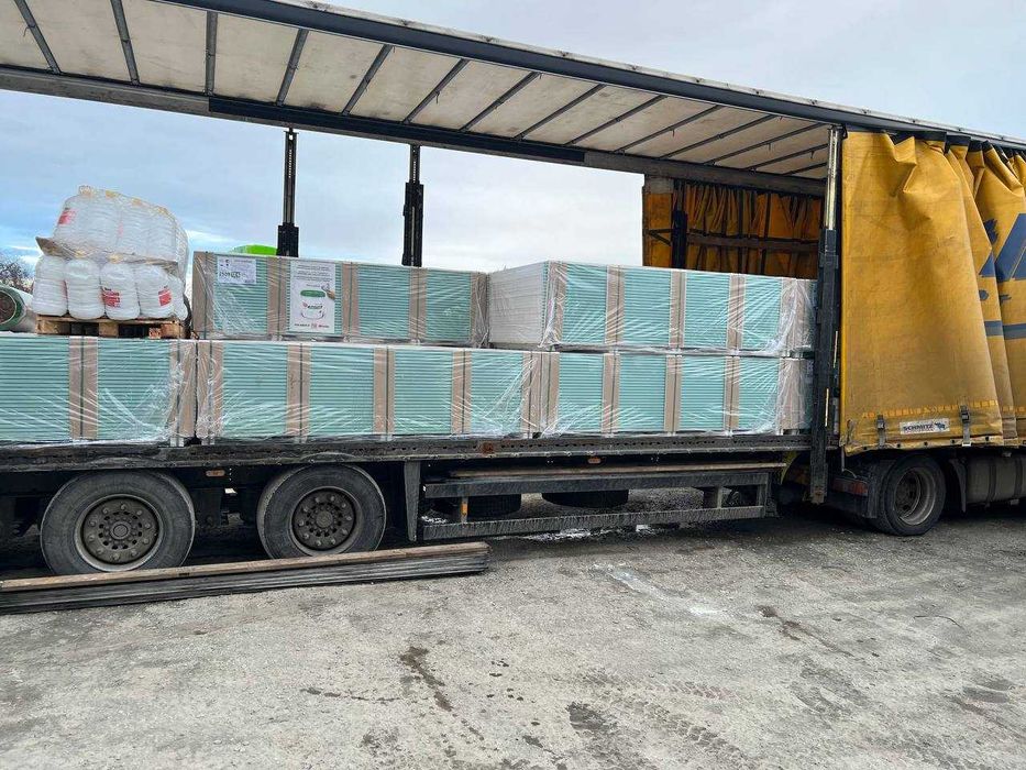 гіпсокартон та комплектуючі плити ОСБ