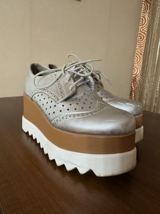 Жіноче взуття на осінь