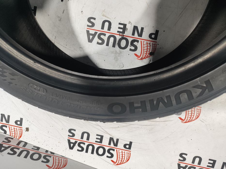 2 pneus 90% de piso 245-35rR19 Kumho - Oferta dos Portes 160 Euros