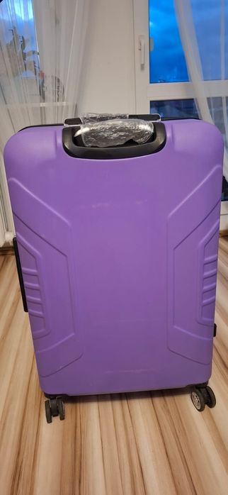 Walizka Kolor Fioletowy