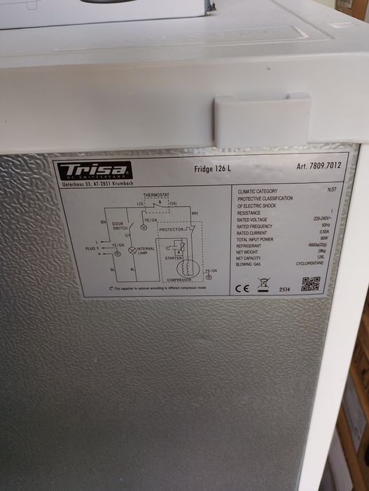 Frigorífico  Novo com 126 litros ideal para ,quartos, escritório,salão área  com pequeno espaço