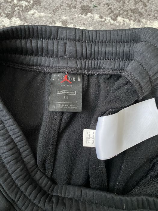 Штани Nike Jordan Лрозмір чорного кольору нові колекції