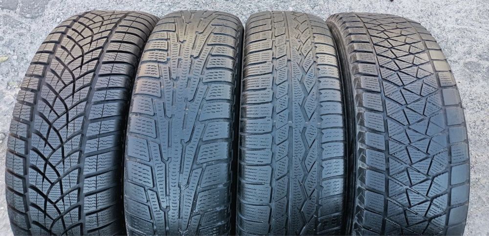 Шина одна R17 розпаровка одиночка запаска зимова