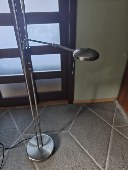Lampa stojąca podłogowa chrom satyna, z lampką do czytania