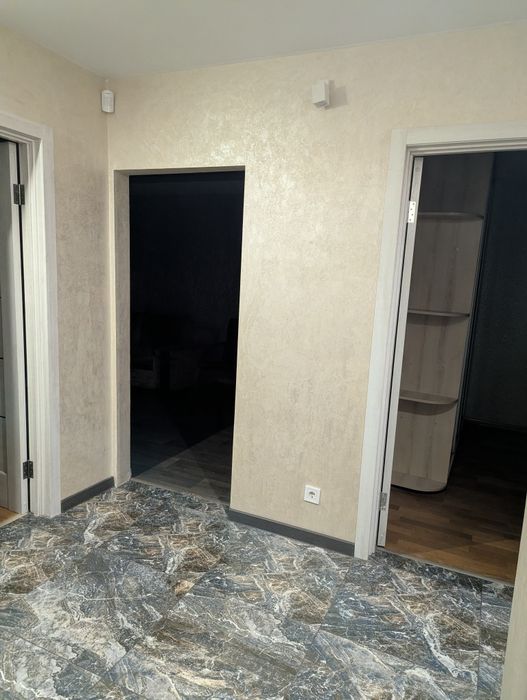 ПРОДАМ хорошу ТРИКІМНАТНУ квартиру в м. Ніжин. Можна під ЄВідновлення