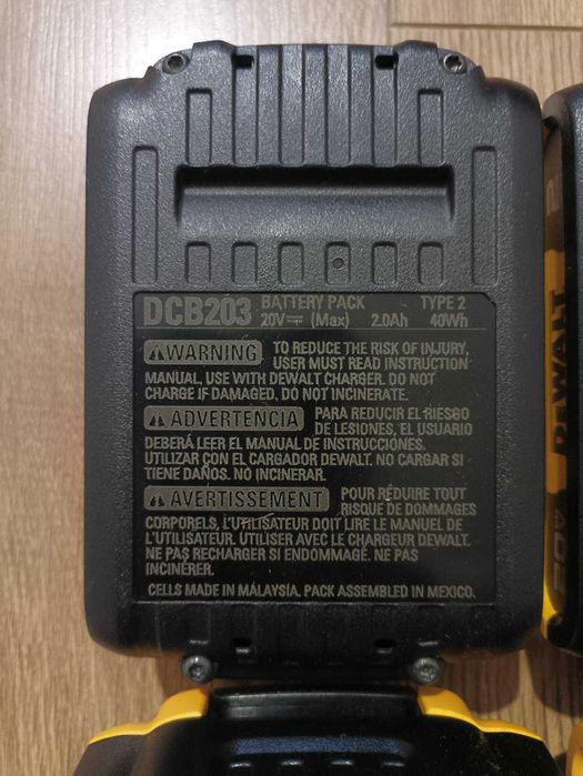 Dewalt DCB204 DCB203 DCB324-4 20V Max Li-ion Battery Pack