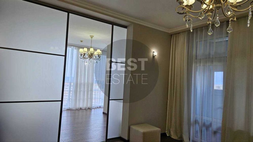 Центр! ЖК "Пионер", ул.Тринклера 9. Сумской рынок,метро "Университет"