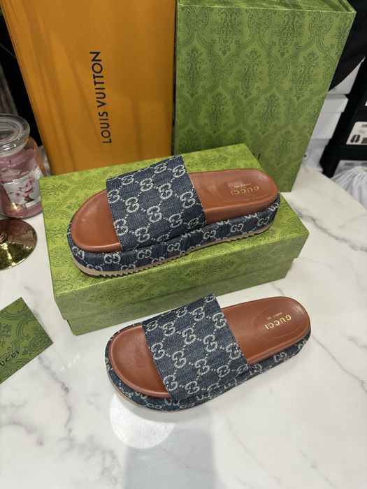 Klapki Gucci Jeans Monogram