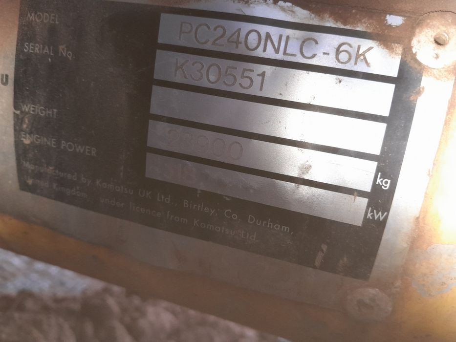 Vendo giratoria komatsu 240 nlc