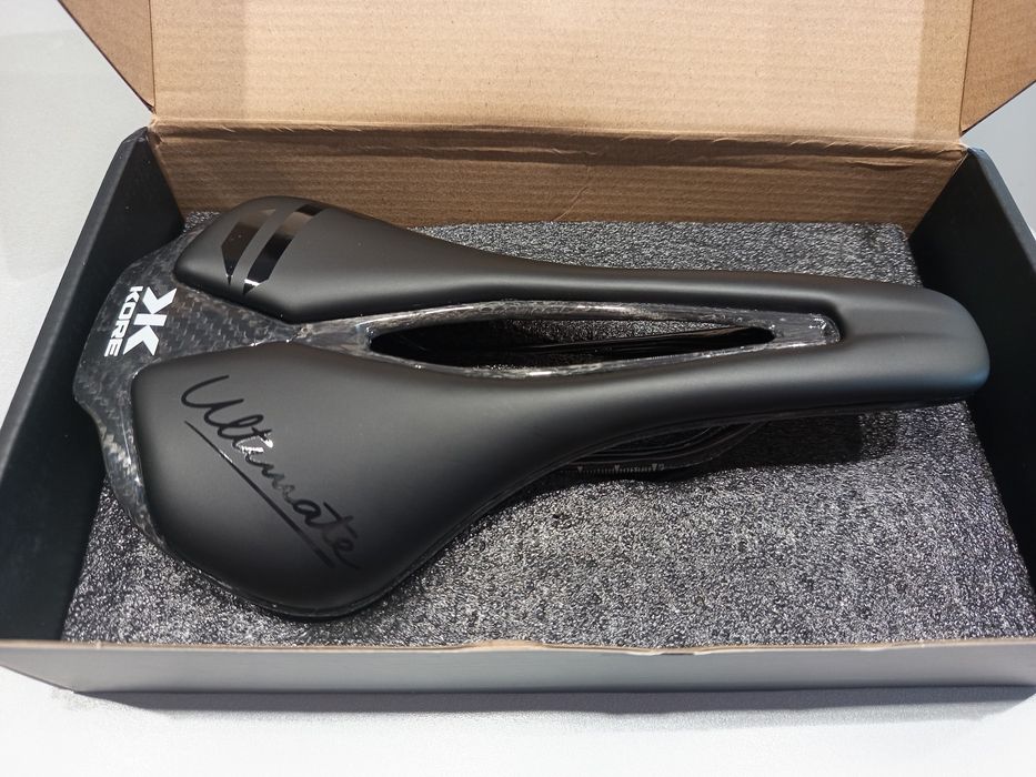 Седло Kore Ultimate Carbon 255x140