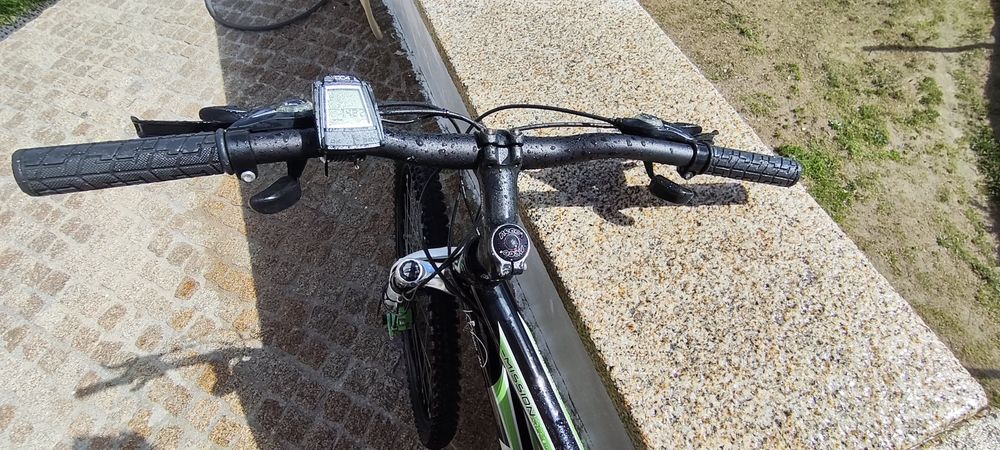 Bicicleta BTT QUER
