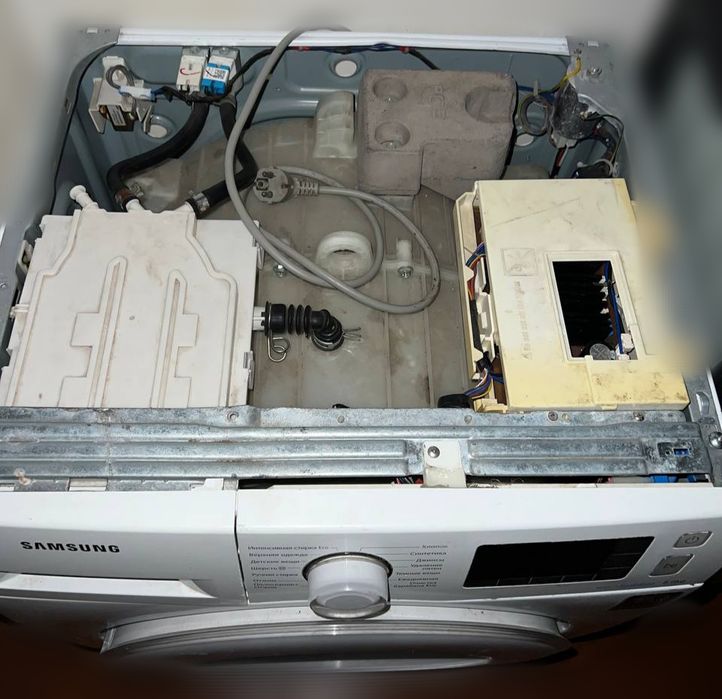 Стиральная машинка Samsung eco bubble 8kg