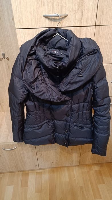 Kurtka czarna Monnari