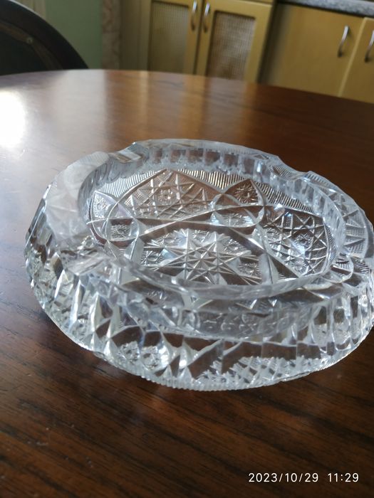 Пепельница хрустальная.