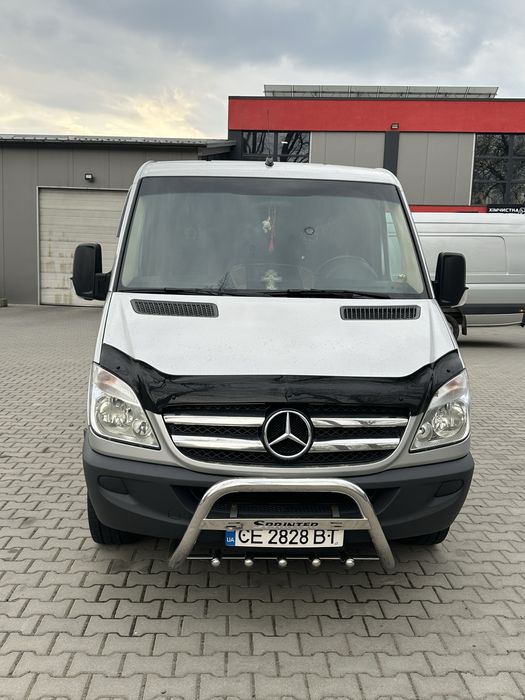 Mercedes Sprinter 319