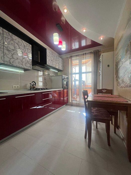 Продам 2 к кв с ремонтом мебель и техника Салтовка 520 м/р 56 кв м улучшеная планировка метро 7 мин пешком Гв-Широнинцев 49 Г