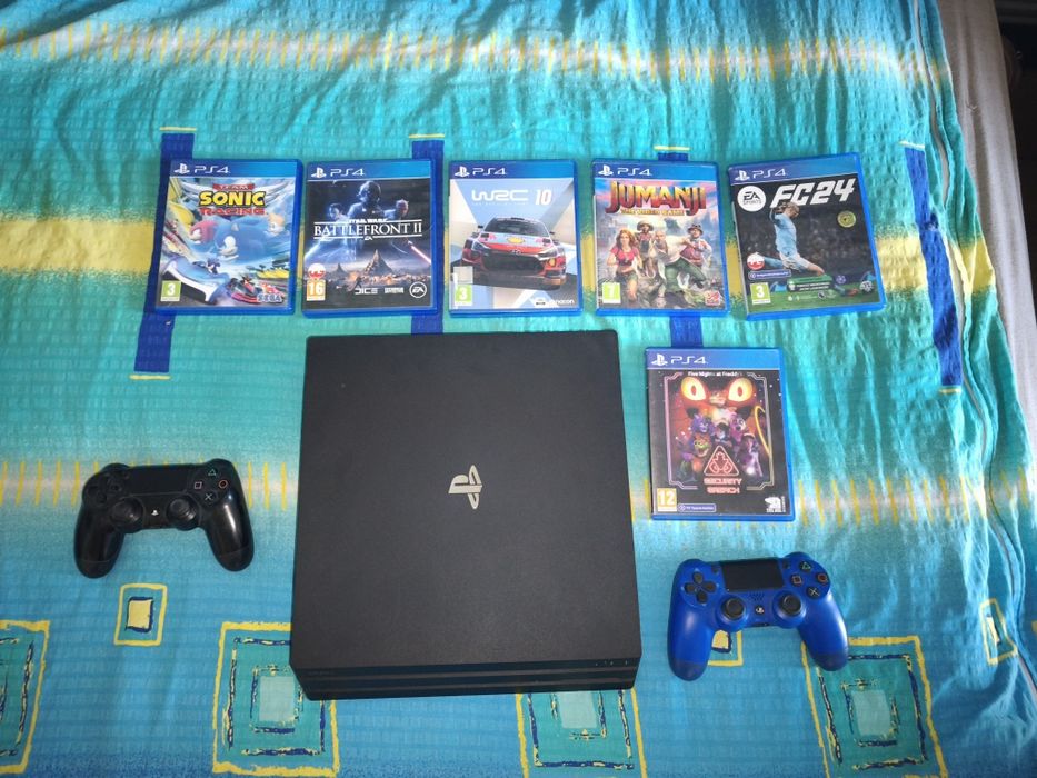 PlayStation 4 Pro + 5 Gier  Super stan
