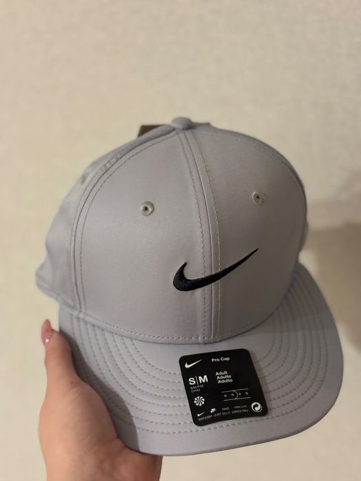 Кепка Nike Pro Cap | Оригінал | Світло-сіра | Розмір S-M