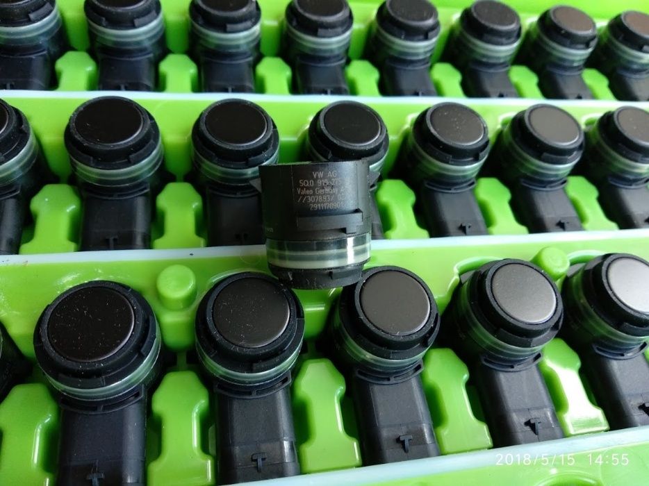 Паркувальний асист парктронік зад-перед VW Golf 7 Passat B8 Touareg NF