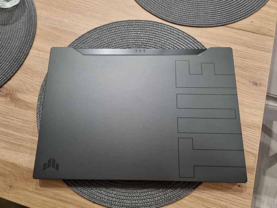 ASUS TUF Dash Gaming F15 i7, 24GB RAM, RTX3060, SSD 512g (mod FX516PM)