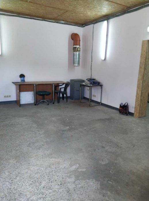 Оренда комерційного приміщення з ПОСТІЙНИМ СВІТЛОМ!