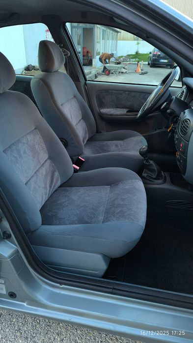 Renault Megane 1.4 Classic 1998 muito bom estado