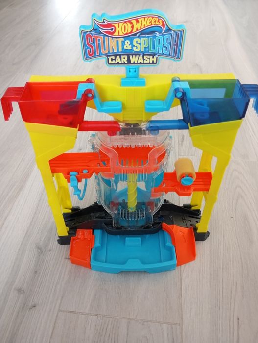 Myjnia samochodowa hot wheels