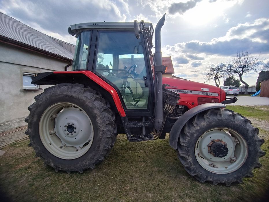 Traktor Massey Ferguson
