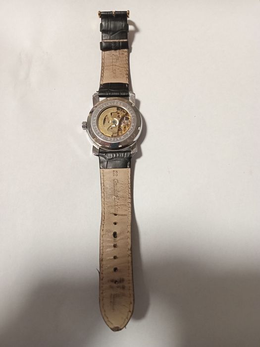 Часы мужские наручные