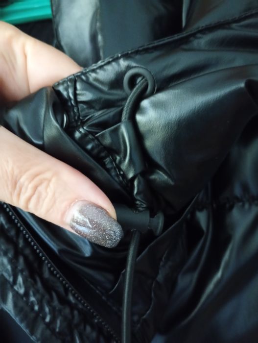 Чудова жіноча жилетка.  ZARA, оригінал