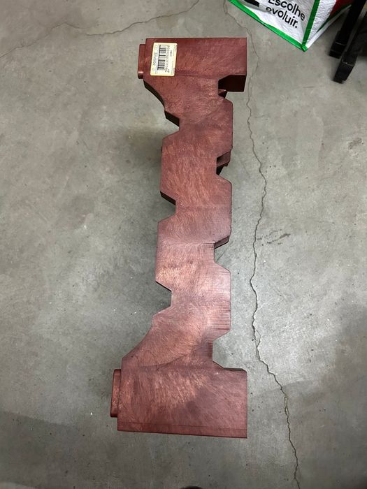 Garrafeira de montar