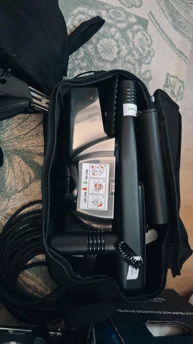 Kirby Avalir 2 
Multi-surface shampoo system