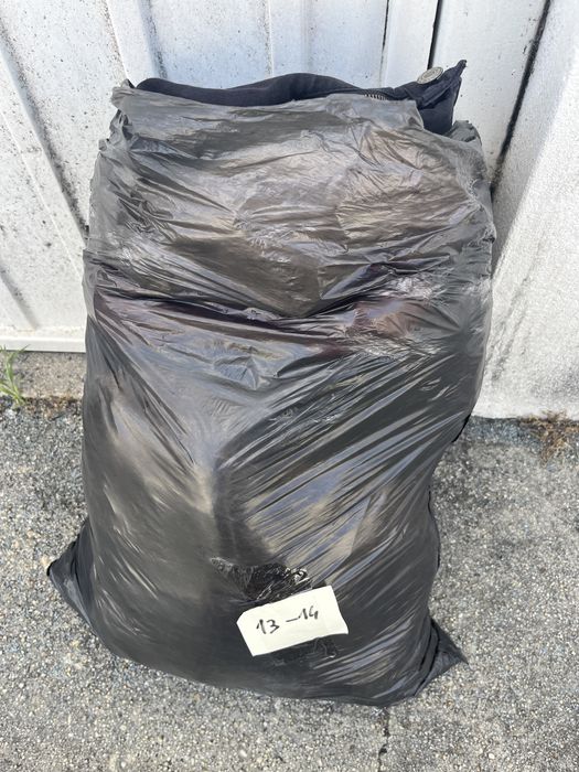 Saco de 30L de roupa menina 13-14 anos