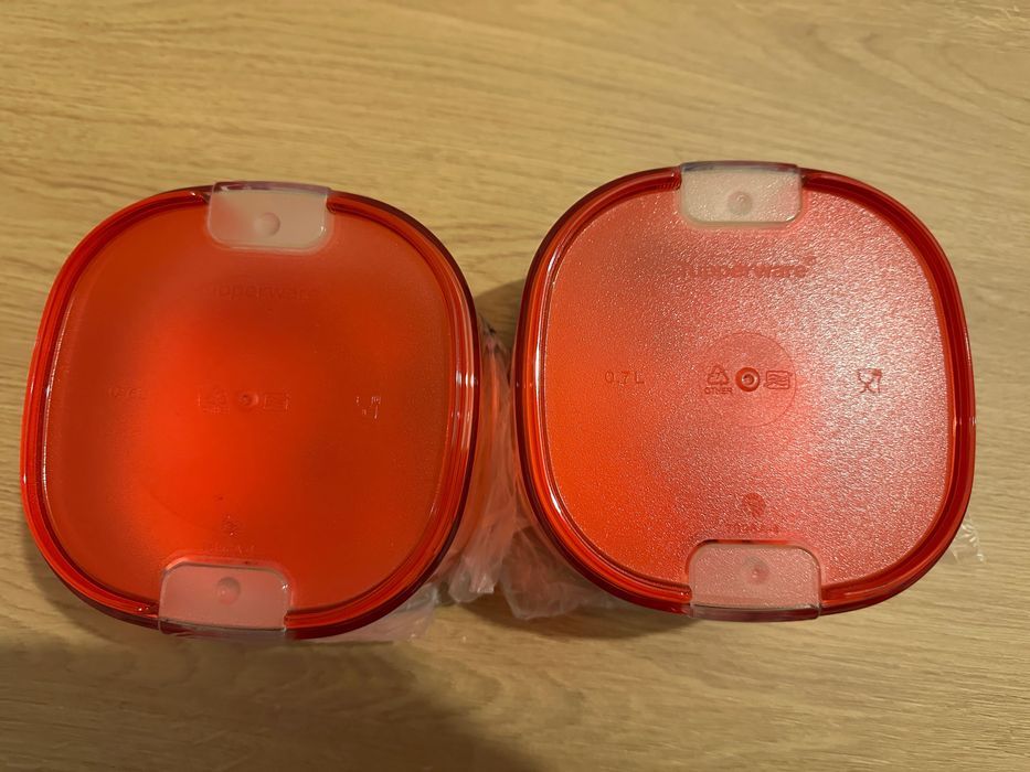 2 Caixas Vermelhas 700 ml Tupperware
