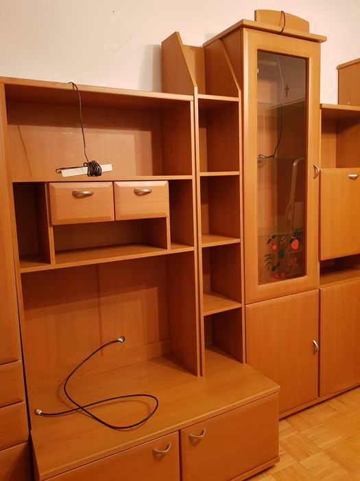 Meblościanka drewniana