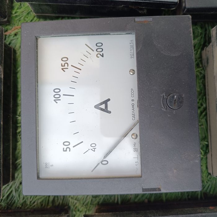 Вольтметр, амперметр