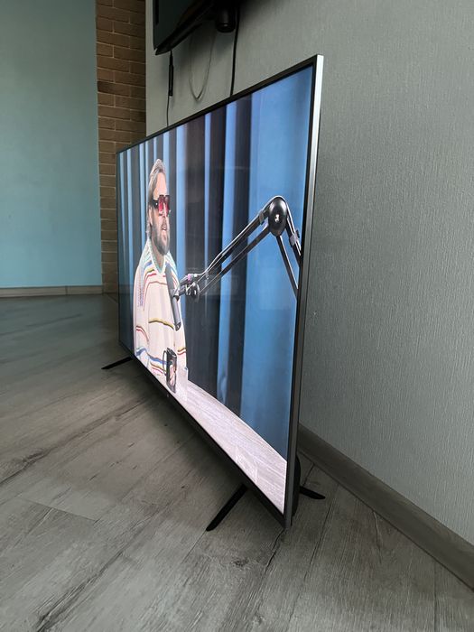 Продам Телевизор 55" Xiaomi Mi TV UHD 4S Smart TV