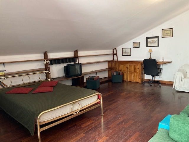 Quartos para universitários U ÉVORA