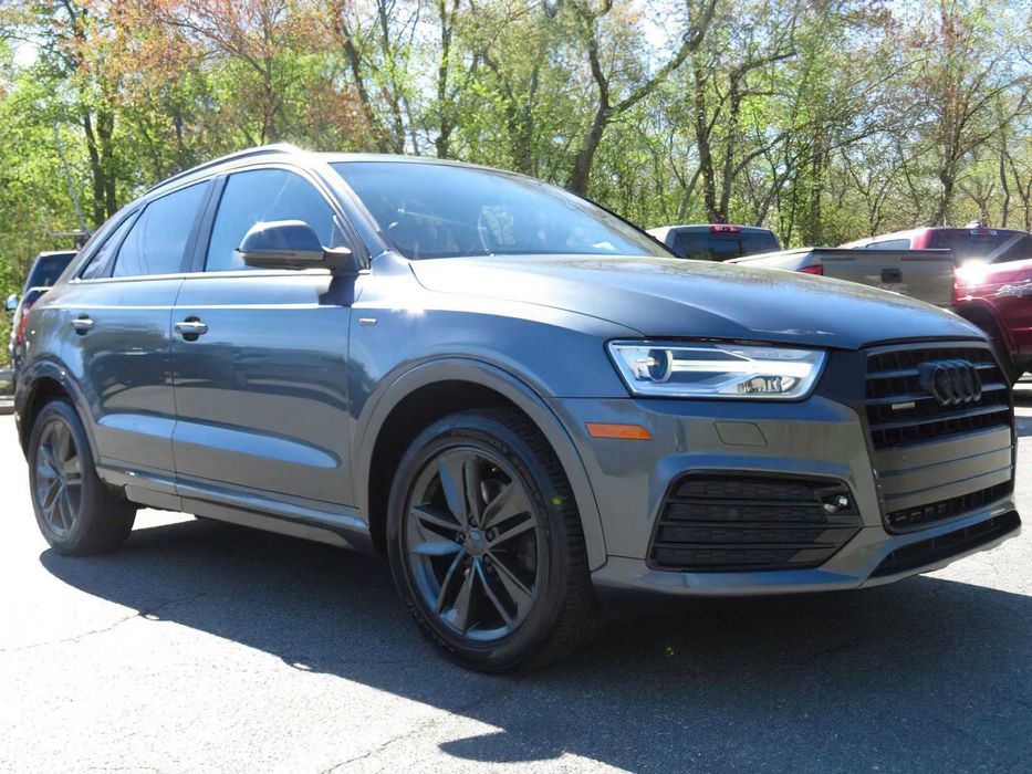 Audi Q3      2018