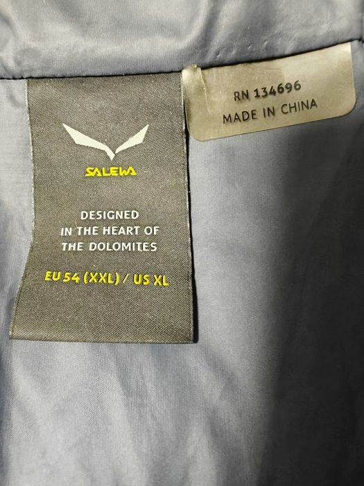 Super model lekkiej kurtki outdorowej Salewa  TirolWool Celliant rozm XL